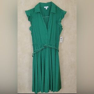 Green polka dot dress. Brand new with tags. Size L.